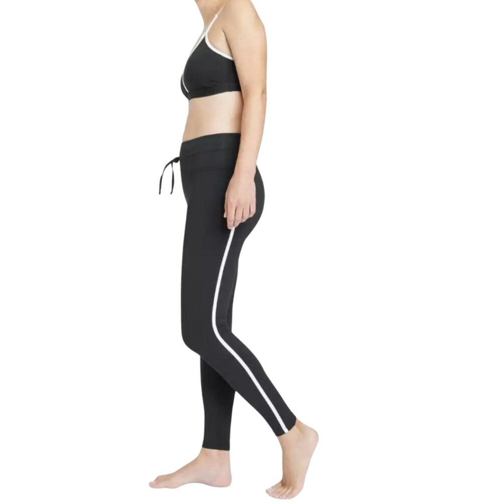 Meredith Blake Activewear Set: Black & Light Gray/White, Top (M) Leggings (S)